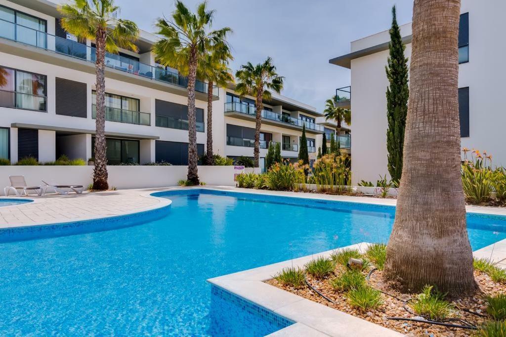 Cavalo Preto Luxury Beach Resort Quarteira Luaran gambar